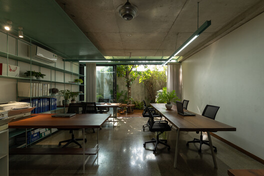 Casa Atemporal / KAA DESIGN + H2 Casa Atemporal / KAA DESIGN + H2 - Fotografia de Interiores, Sala de Jantar, Mesa, Cadeira, Iluminação