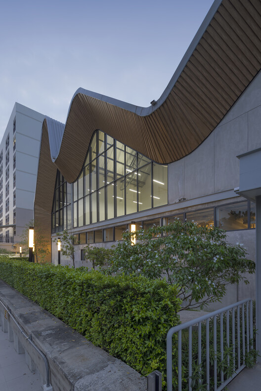 HEYDAY 社区中心 / ASWA - 建筑图, 玻璃