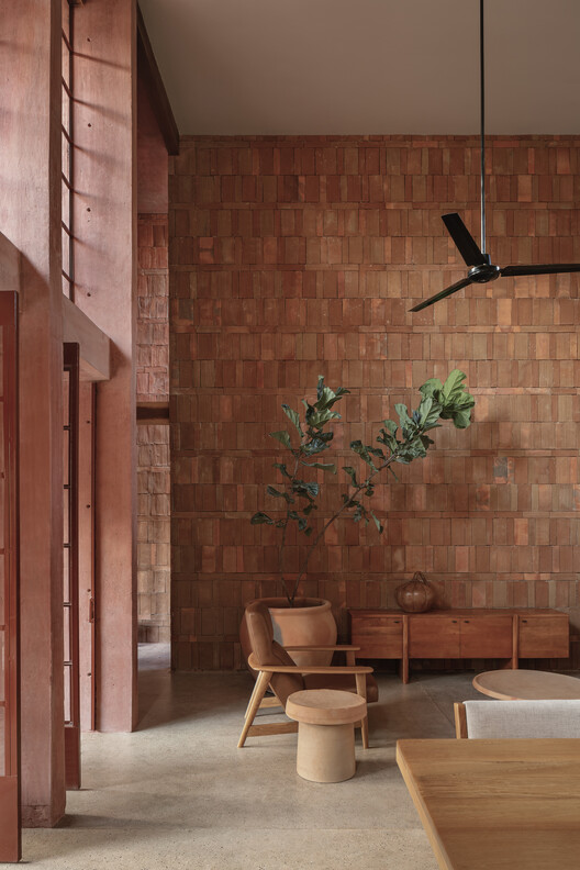 Casa Roja / Ángel García Estudio - fotografía de interiores, madera, ladrillo