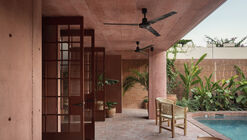 Red House  / Ángel García Estudio