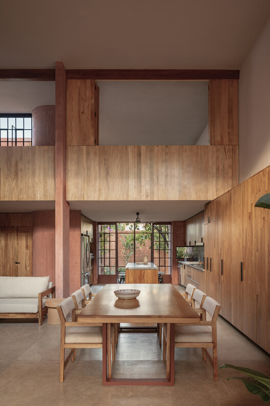 Casa Roja / Ángel García Estudio - fotografía de interiores, restaurante, madera, mesa, sillas