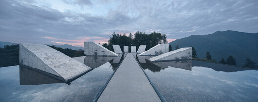 Xu Tiantian Receives the 2026 Charlotte Perriand Award - Image 10 of 21