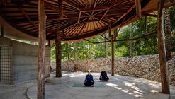 Centro de Yoga Coconut Wellness Garden / RAD+ar (Research Artistic Design + architecture)