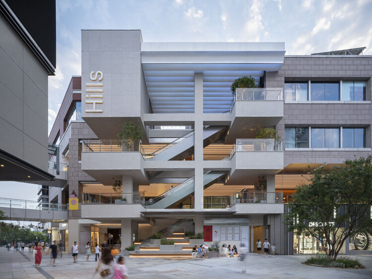 中粮·祥云小镇 Courtyard 改造更新 / 申江海建筑师事务所 - 更多图片