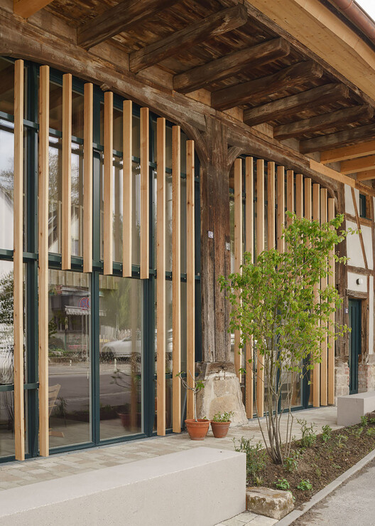 Doppelscheune - Barn into Residential Building / KO/OK Architektur Doppelscheune - Barn into Residential Building / KO/OK Architektur - Interior Photography, Wood, Column