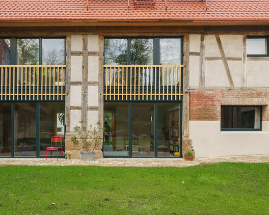 Doppelscheune - Barn into Residential Building / KO/OK Architektur Doppelscheune - Barn into Residential Building / KO/OK Architektur - Exterior Photography, Wood