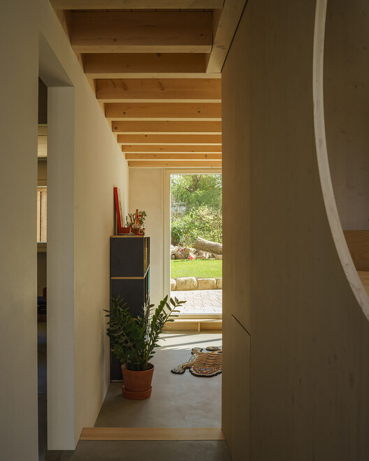 Doppelscheune - Barn into Residential Building / KO/OK Architektur Doppelscheune - Barn into Residential Building / KO/OK Architektur - Interior Photography, Wood