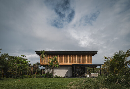Salt Pan House / We Design Studio