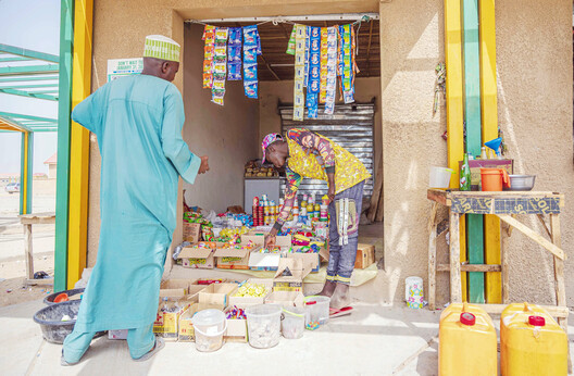 Cidade de Reassentamento de Ngarannam / Oshinowo Studio - Fotografia de Interiores, Armário