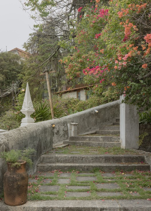 Taller de Costura / Atelier 77 + Matéria Base - Imagen 8 de 33