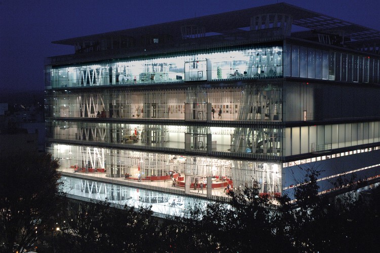AD Classics: Sendai Mediatheque / Toyo Ito & Associates, Architects - Exterior Photography, Glass