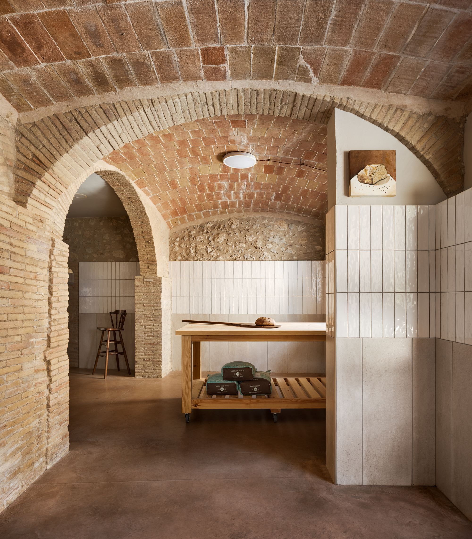 Forn Lleva't Bakery / Quim Olea  Estudi d'Arquitectura