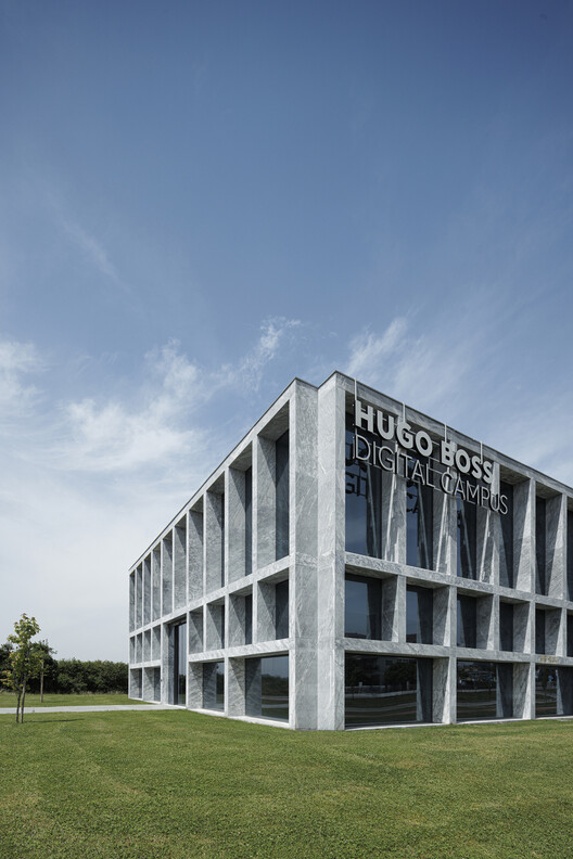 Centro de Tecnologia Metyis / Oficina de Projetos de Arquitetura UNUM - Imagem 6 de 19