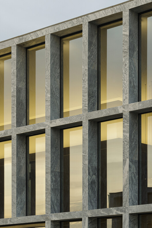 Centro de Tecnologia Metyis / Oficina de Projetos de Arquitetura UNUM - Imagem 12 de 19