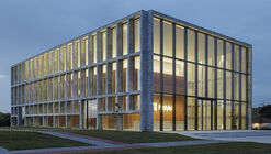 Centro de Tecnologia Metyis / Oficina de Projetos de Arquitetura UNUM