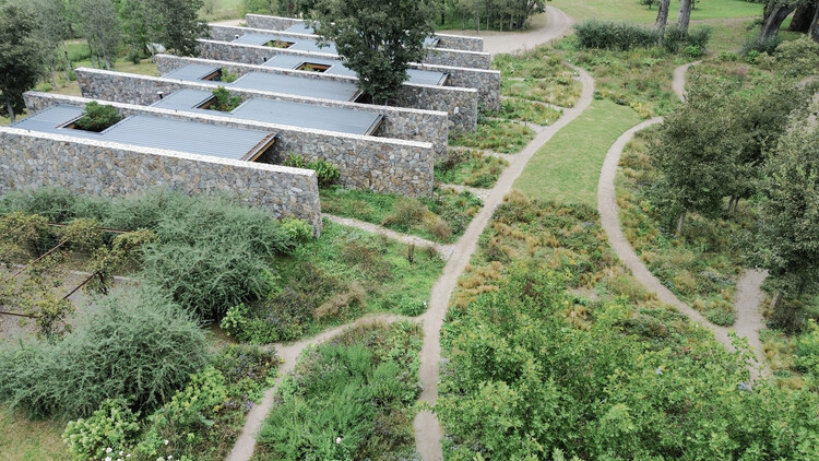 Entre Pircas Suites / alarciaferrer Architects - Imagen 5 de 19