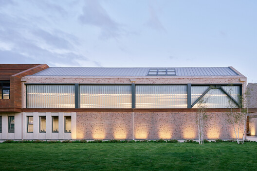 TCDD Temporary Offices & Art Galleries / Erhan Vural Architecture + Urban Design