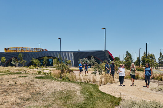 Munarra Centre for Regional Excellence / ARM Architecture - Exterior Photography
