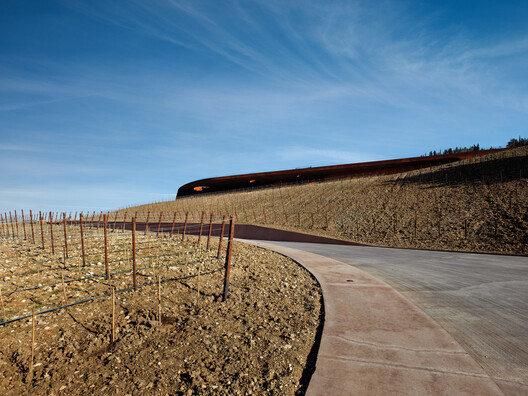 Architecture of Wine: 15 Contemporary Wineries Around the World - Image 46 of 50