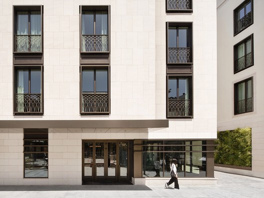 Hospitalidad panorámica: la integración del paisaje, la luz y el confort en el diseño hotelero - Imagen 2 de 10