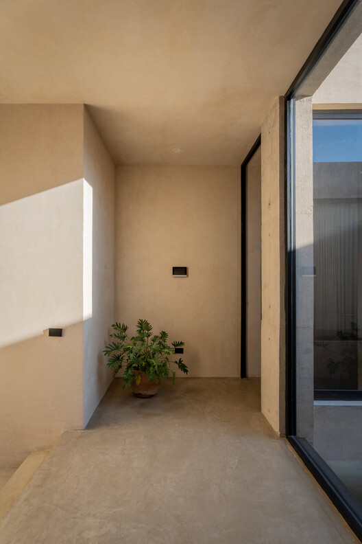 Casa Olivo / trescuatro arquitectura - Fotografía interior, Concreto