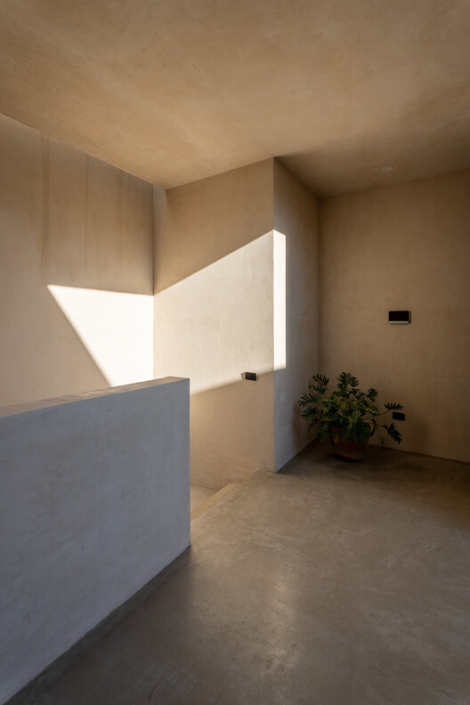 Casa Olivo / trescuatro arquitectura - Fotografía interior, Concreto