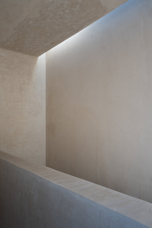 Casa Olivo / trescuatro arquitectura - Imagen 13 de 28