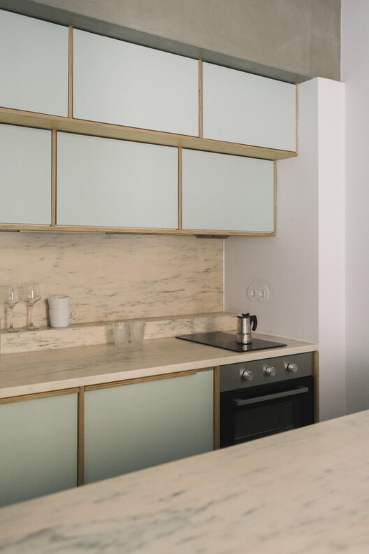 Casa Armistício / fcvr arquitectura + João Gonçalo Cardoso Arquitecto Casa Armistício / fcvr arquitectura + João Gonçalo Cardoso Arquitecto - Fotografia de Interiores, Cozinha, Madeira, Bancada, Iluminação