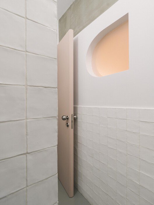 Casa Armistício / fcvr arquitectura + João Gonçalo Cardoso Arquitecto Casa Armistício / fcvr arquitectura + João Gonçalo Cardoso Arquitecto - Imagem 13 de 15