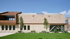 TCDD Temporary Offices & Art Galleries / Erhan Vural Architecture + Urban Design