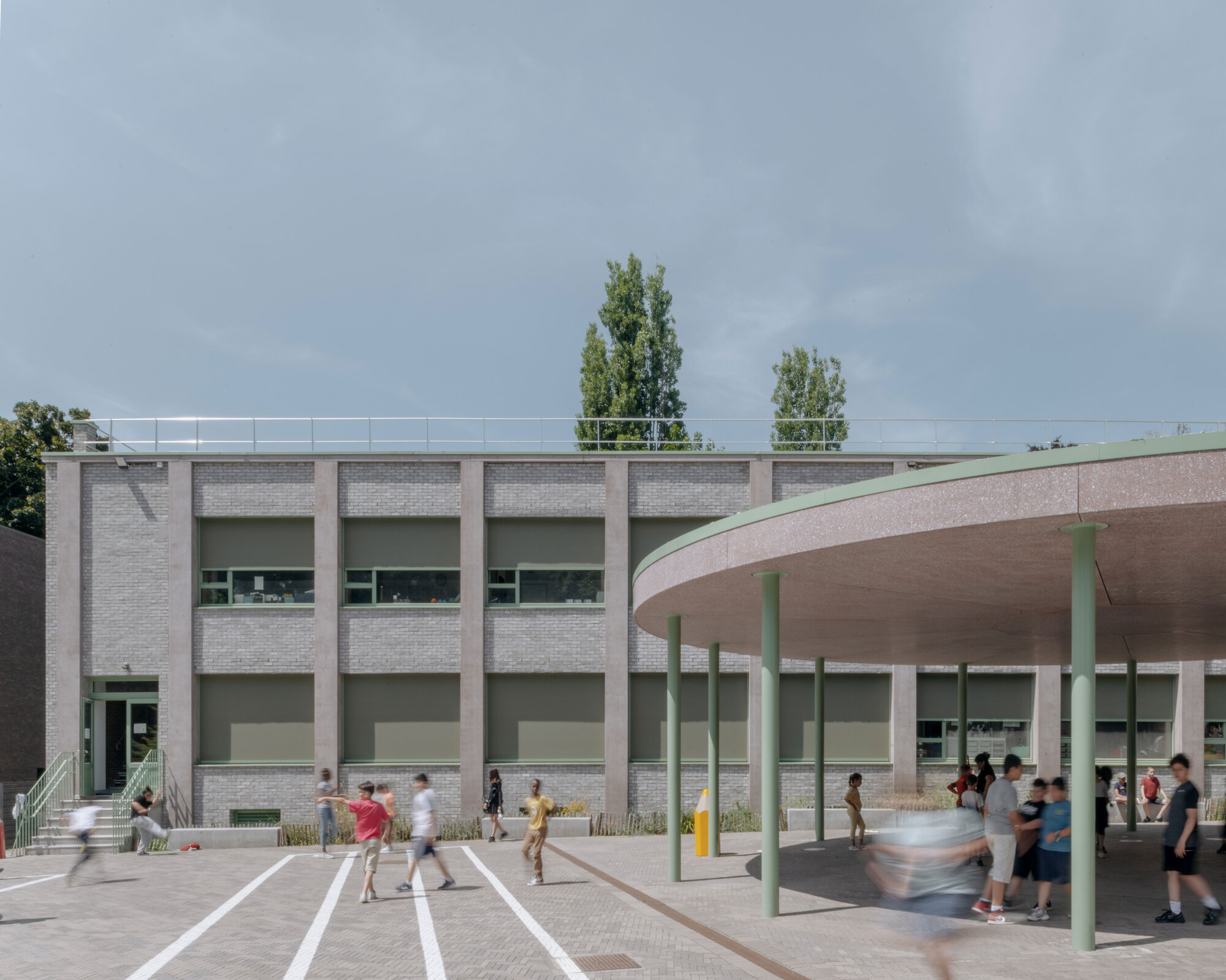 Chazal School Renovation and Playground Transformation / MULTIPLE Architecture & Urbanism