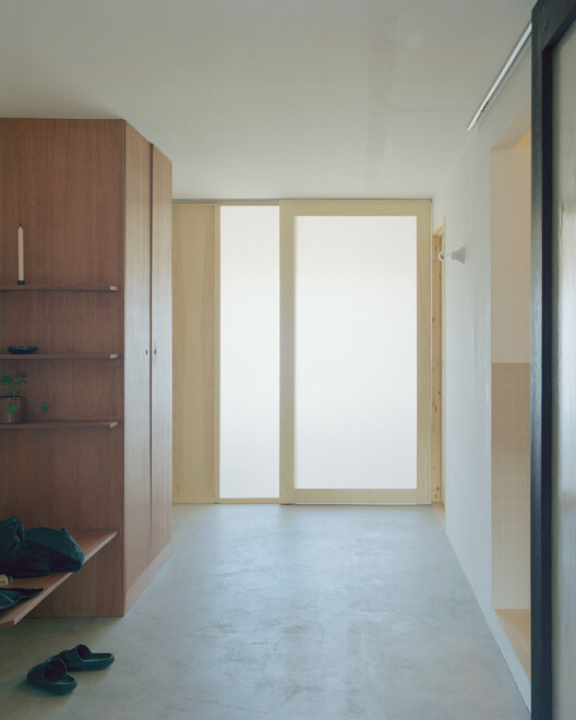 Rundtjernveien Apartment Renovation / Studio Et al - Image 6 of 23