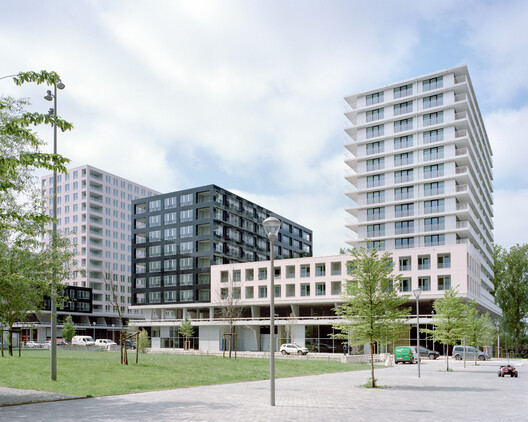 City Dox Housing / XDGA - Exterior Photography