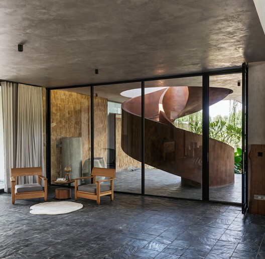Casa Antriya  / 23 Degrees Design Shift - Fotografía interior, Madera, Fijación Vigas