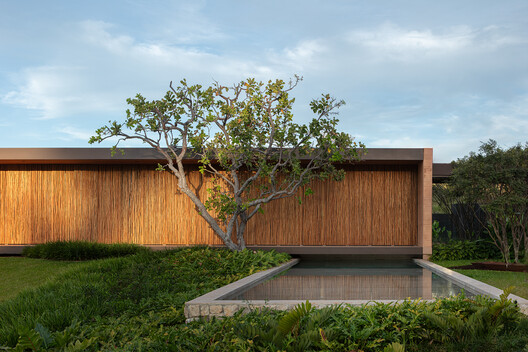 Casa Taipa / Valéria Gontijo + Arquitetos - Imagem 7 de 36