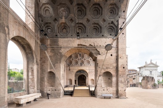 马西莫大教堂展览通道改造 / Alvisi Kirimoto + Partners - 拱, 柱, 拱廊