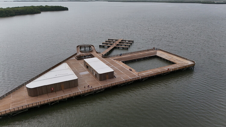 Parque Ecológico Ciénaga de Mallorquín / DEB + El Equipo Mazzanti - Borde costero, terraza
