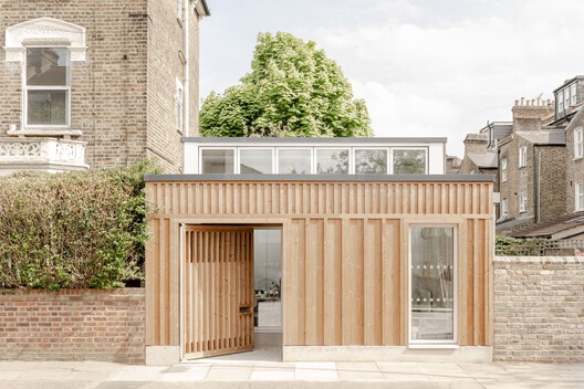 Centro Habitacional Stroud Green / Owain Williams Architects Centro Habitacional Stroud Green / Owain Williams Architects - Fotografia de Exterior