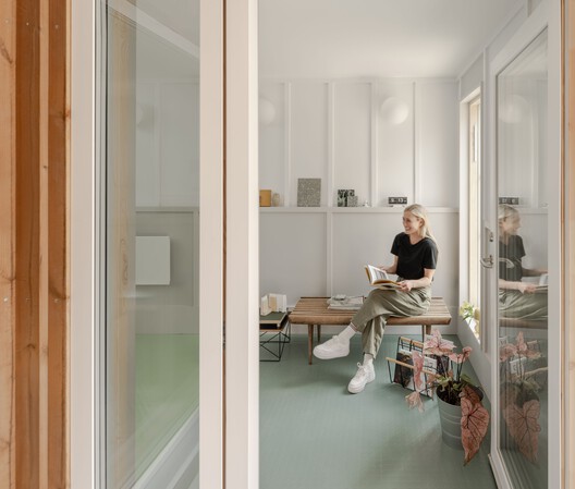 Centro Habitacional Stroud Green / Owain Williams Architects Centro Habitacional Stroud Green / Owain Williams Architects - Fotografia de Interiores, Madeira