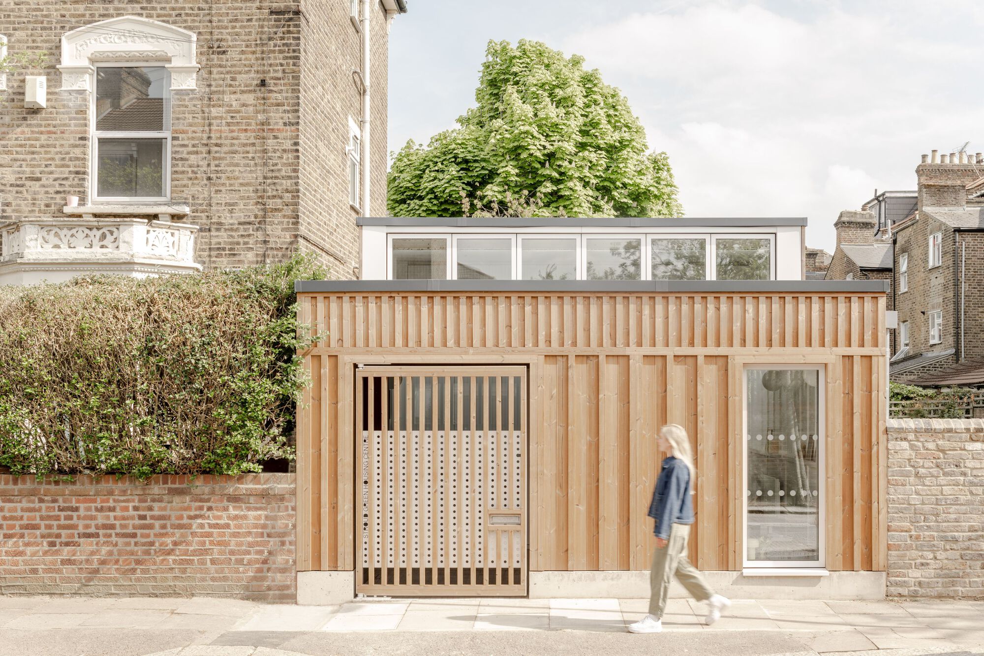 Stroud Green Housing Center / Owain Williams Architects