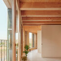 30+8 Vivienda Social en c/ Josep Togores, Palma de Mallorca / Vivas Arquitectos - Fotografía de Interiores, Madera