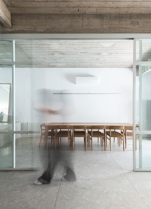 Casa Po-Yo / MMCV - fotografía de interiores, madera, sillas