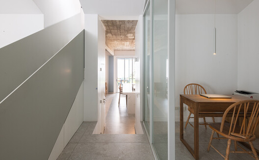 Casa Po-Yo / MMCV - Fotografía interior, Madera, Puerta