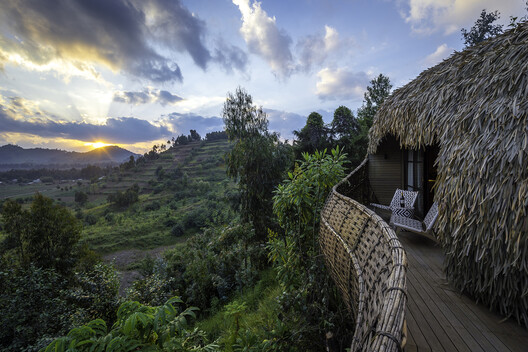 The Safari Lodge: An Overlooked Typology with Social and Environmental Potential - Image 9 of 14