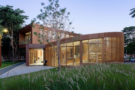 From Rapidity to Specificity: Multiple Dimensions of Shenzhen's Architectural Development  - Image 53 of 56