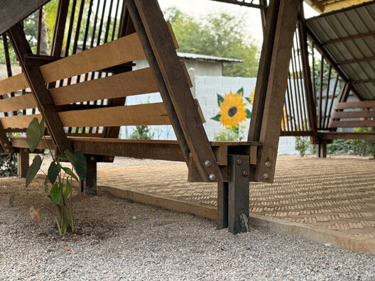 伊洛瓦底花卉园教学楼群 / Simple Architecture - 10 的图像 42