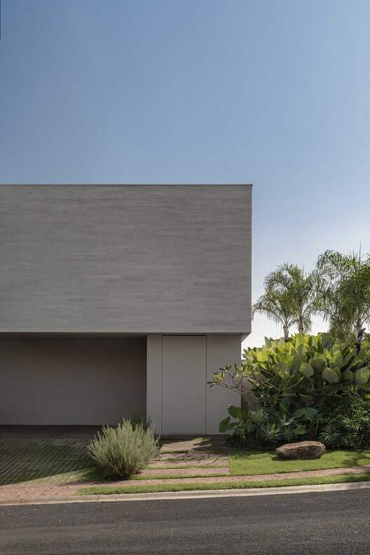 Casa Buenos Aires / estúdio mariane rios - Fotografia de Exterior, Concreto