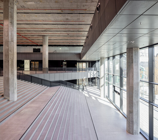 阿尔桑·弗朗西斯区车站办公综合体 / Delugan Meissl Associated Architects + Josef Weichenberger Architects - 11 的图像 45