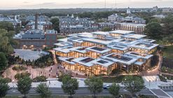 Centro Estudiantil Bloomberg / BIG + Rockwell Group + Michael Van Valkenburgh Associates