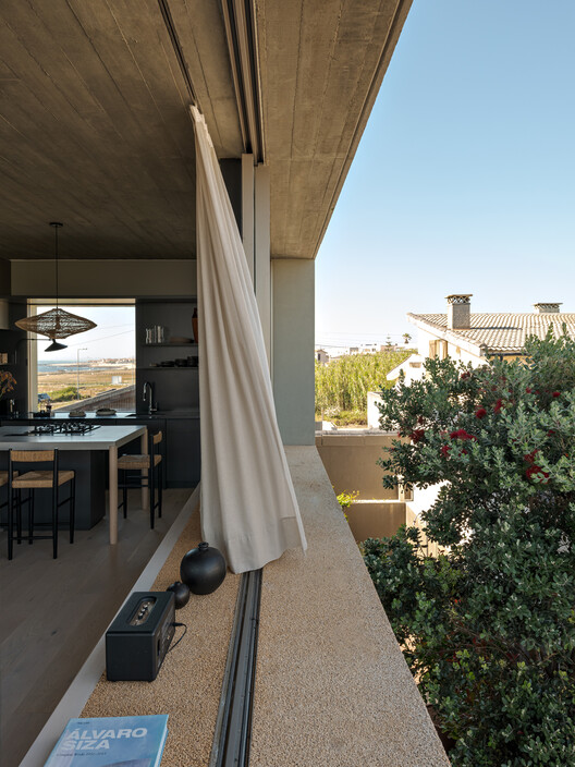 Casa Lavra / WER Studio - fotografía exterior, hormigón, balcón